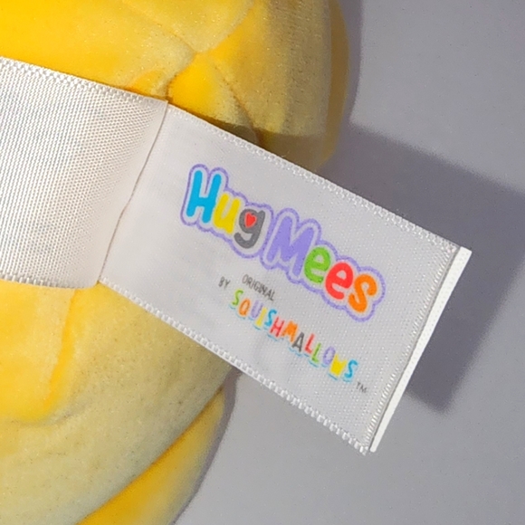 WINNIE THE POOH 🍯 HugMee Disney X Original Squishmallow by Kelly Toy ☆ NWT ☆ - Picture 8 of 9